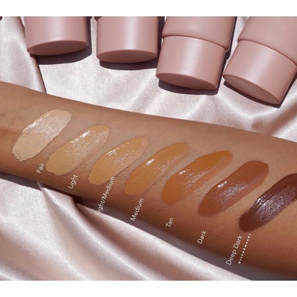 🚫SOLD KKW Beauty Body Foundation- Tan - Picture 2 of 5